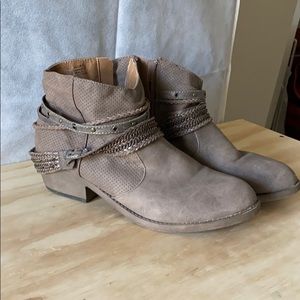 Jellypop tan booties 10